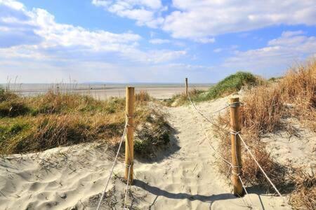 Charming Bolthole 400M To Beach Earnley エクステリア 写真